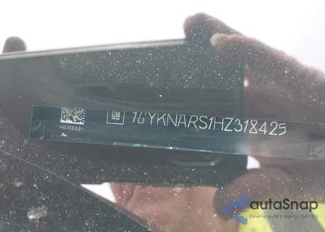 2017 Cadillac Xt5 Standard z USA, uszkodzony, nr VIN 1GYKNARS1HZ318425